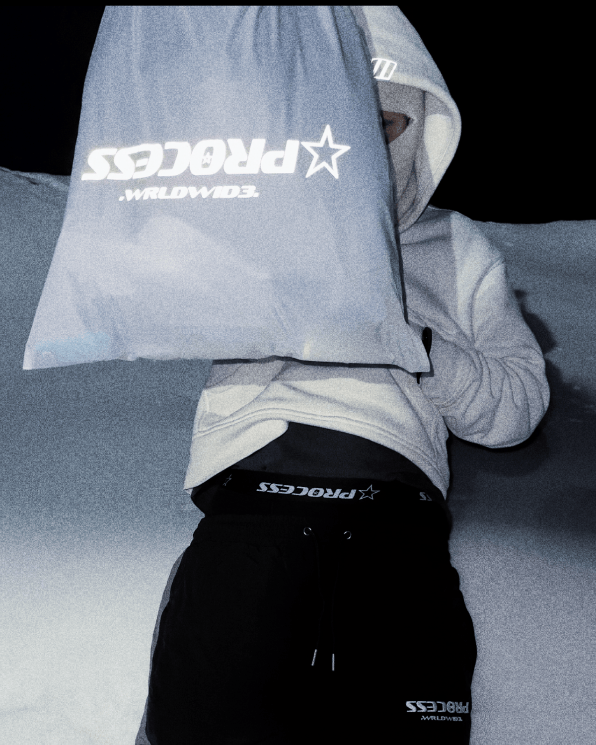 WATERPROOF TOTE BAG - PROCESS WRLDWID3