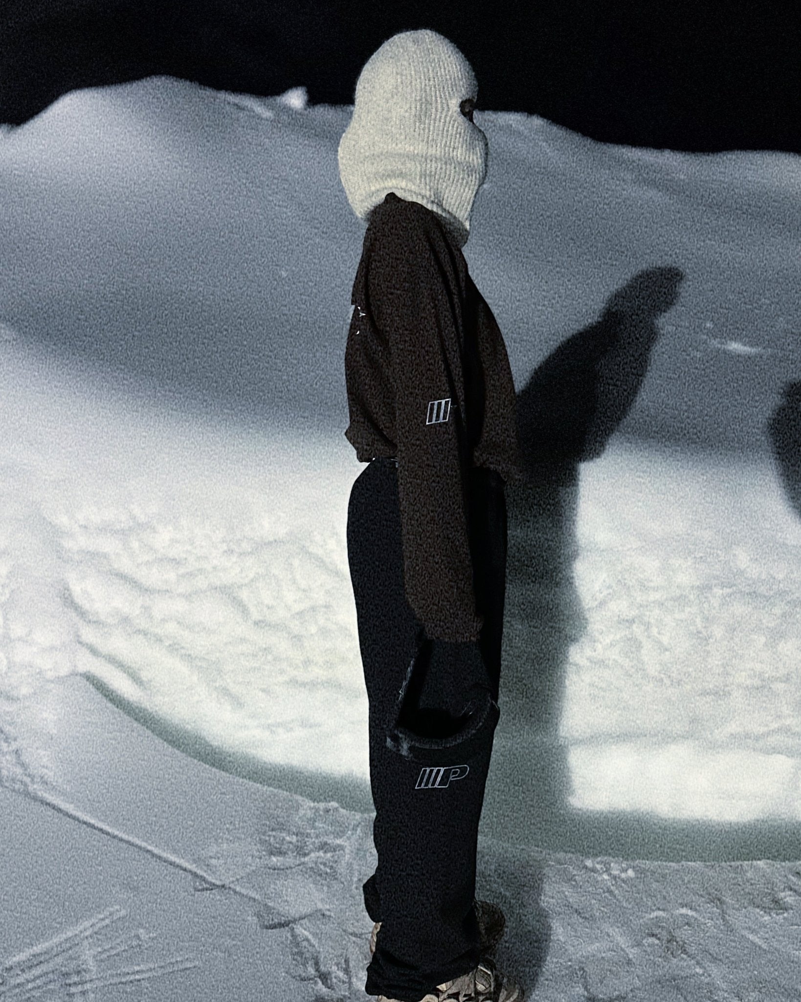 HEAVYWEIGHT LONG SLEEVE - CHOCOLATE - PROCESS WRLDWID3